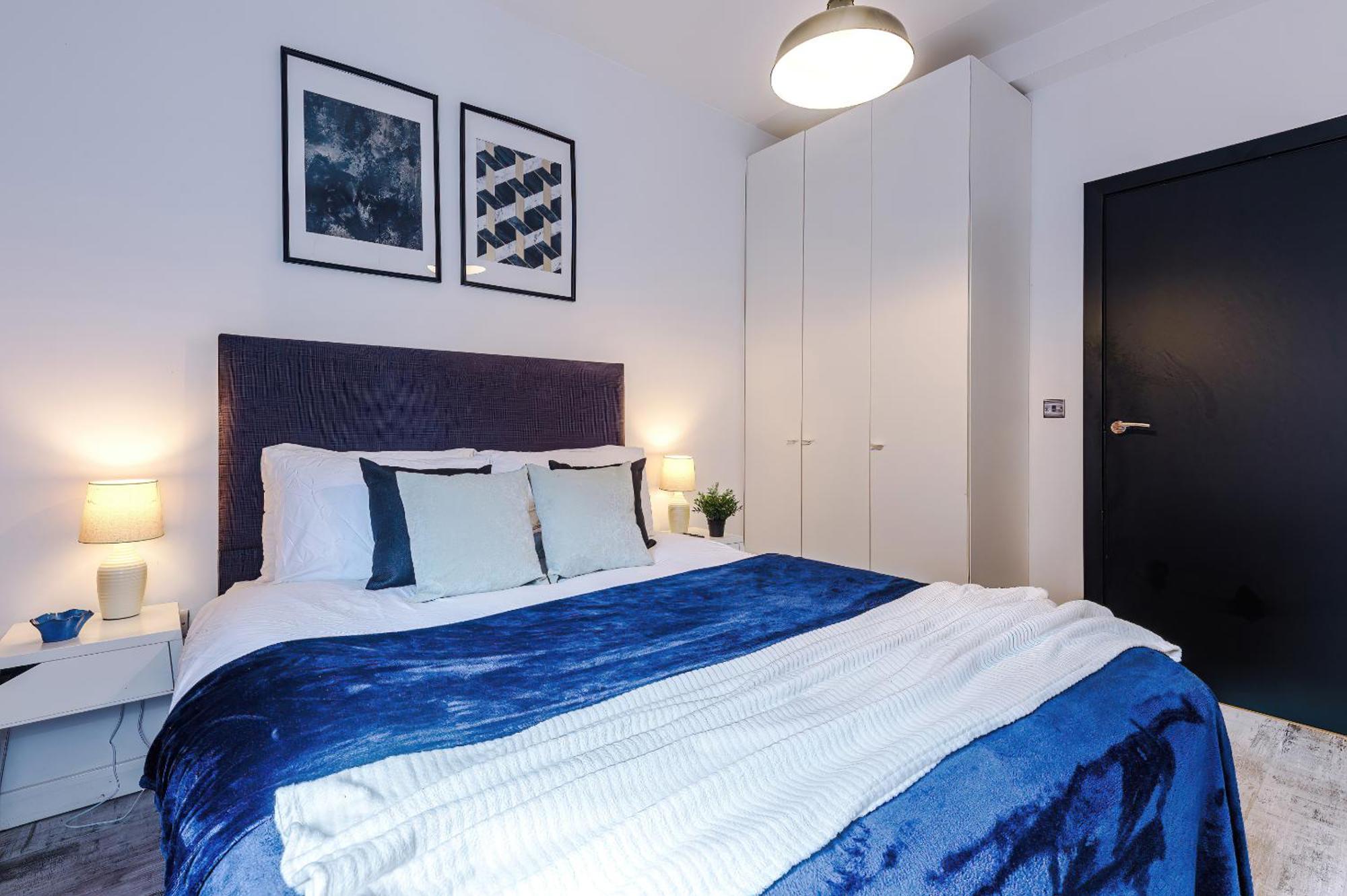 Luxury 2 King Beds In City Centre Лидс Номер фото